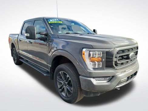 Used 2021 Ford F150 XLT w/ Equipment Group 302A High image 13