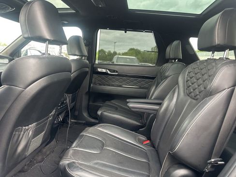 Used 2022 Hyundai Palisade Calligraphy image 15