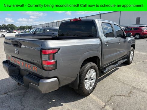 Used 2023 Nissan Frontier SV w/ Tow Package AWD/4WD image 3