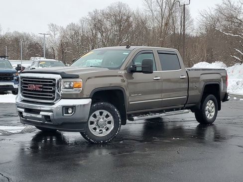 Used 2015 GMC Sierra 3500 SLT w/ Duramax Plus Package image 27