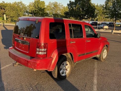 Used 2010 Jeep Liberty Sport w/ Popular Equipment Group AWD/4WD image 7