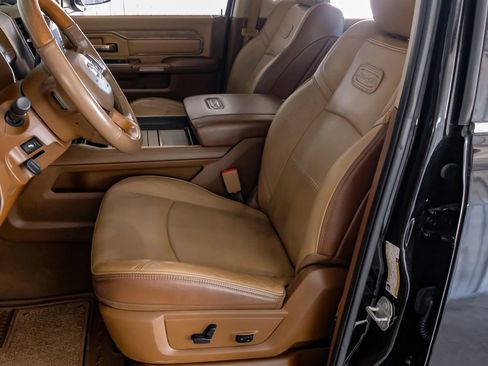 Used 2019 RAM 2500 Limited image 29