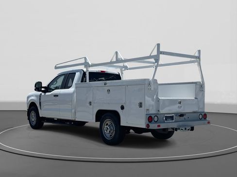 New 2025 Ford F350 XL w/ XL Chrome Package image 2