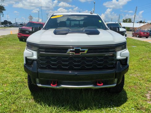 Certified 2023 Chevrolet Silverado 1500 ZR2 image 9