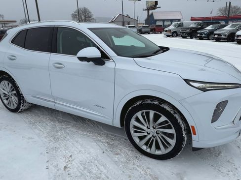 New 2026 Buick Envision Avenir image 2