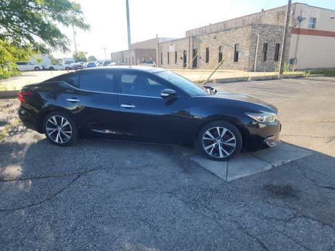 Used 2017 Nissan Maxima Platinum FWD image 9