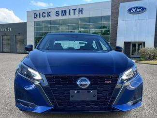 Used 2024 Nissan Altima 2.5 SR video 2