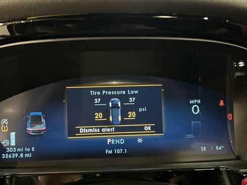 Used 2024 Lincoln Corsair Reserve w/ Equipment Group 201A AWD/4WD image 14