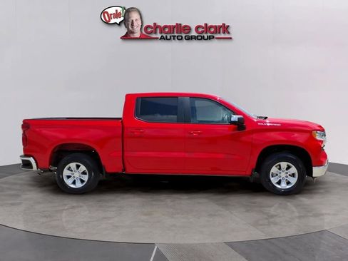 Used 2025 Chevrolet Silverado 1500 LT RWD image 9