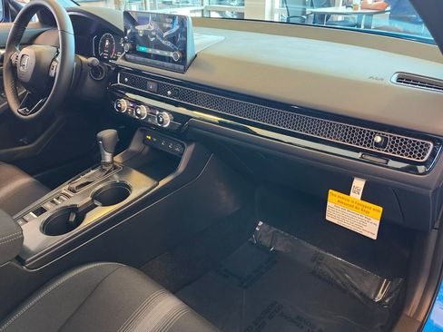 New 2026 Honda Civic Sport image 16