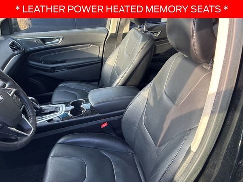 Used 2018 Ford Edge Titanium w/ Equipment Group 301A image 6