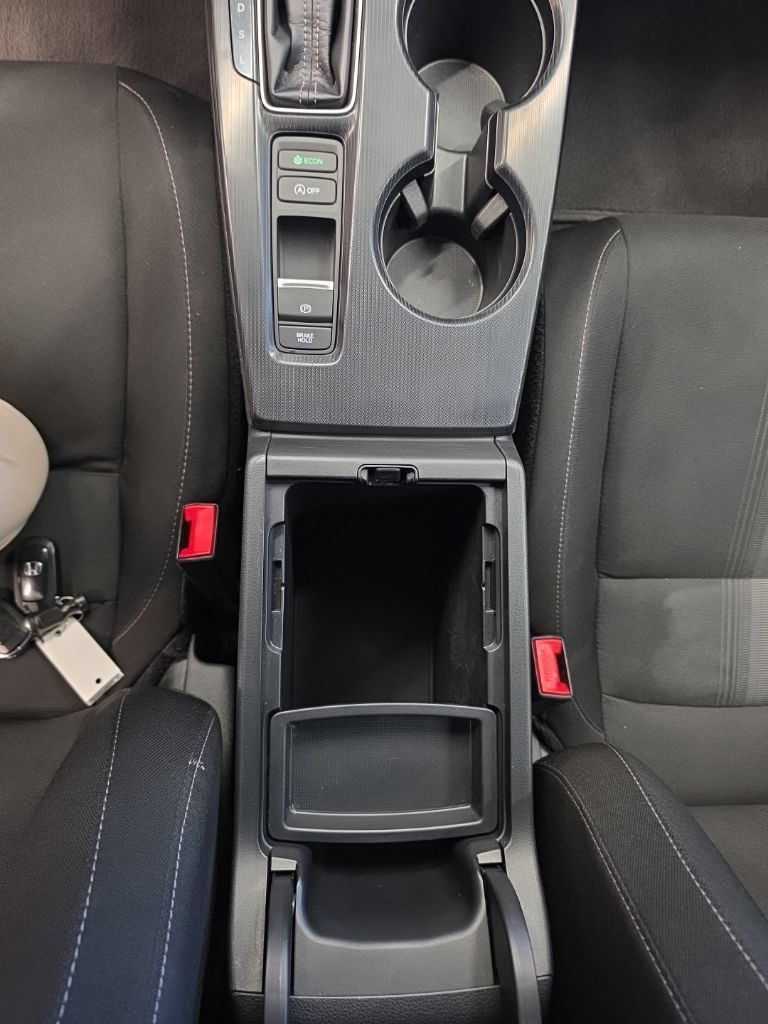 Used 2023 Honda Civic LX image 28