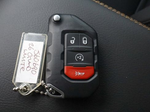 New 2026 Jeep Gladiator Sport image 31