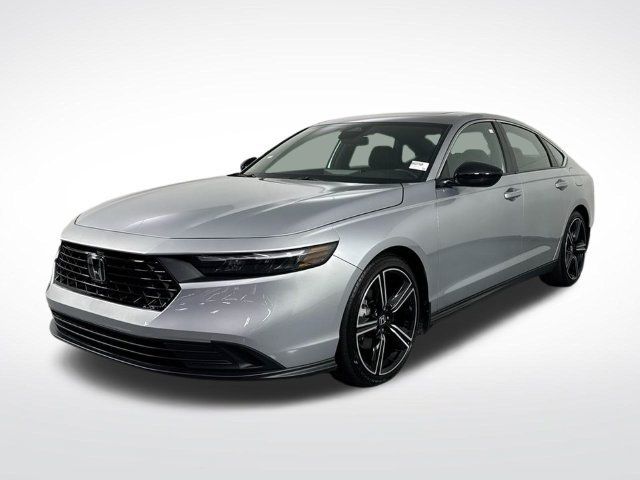 Used 2025 Honda Accord Sport image 2