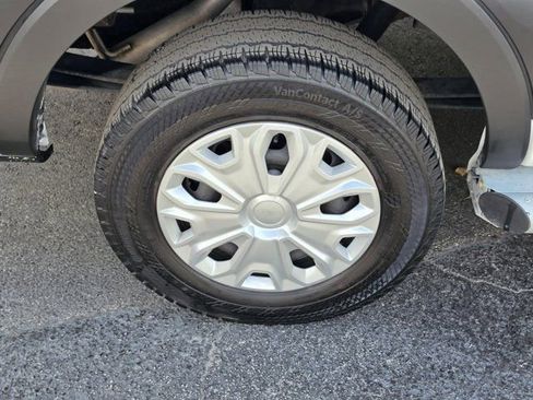 Used 2024 Ford Transit 250 Low Roof w/ Exterior Upgrade Package RWD image 22
