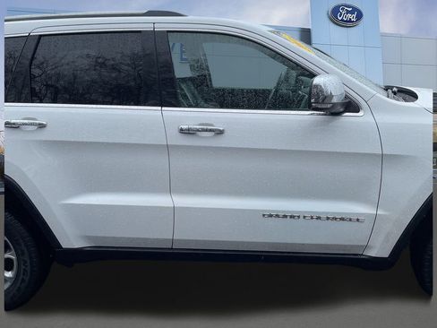 Used 2016 Jeep Grand Cherokee Limited image 28