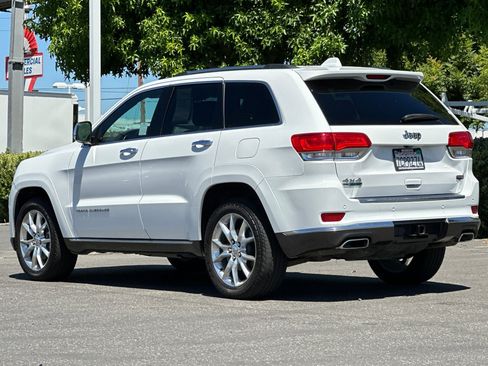 Used 2014 Jeep Grand Cherokee Summit AWD/4WD image 6