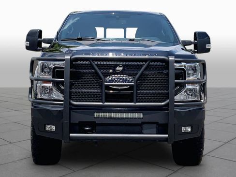 Used 2022 Ford F250 Lariat w/ Lariat Ultimate Package AWD/4WD image 4