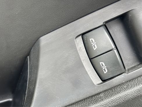 Used 2021 Chevrolet Camaro LS RWD image 36