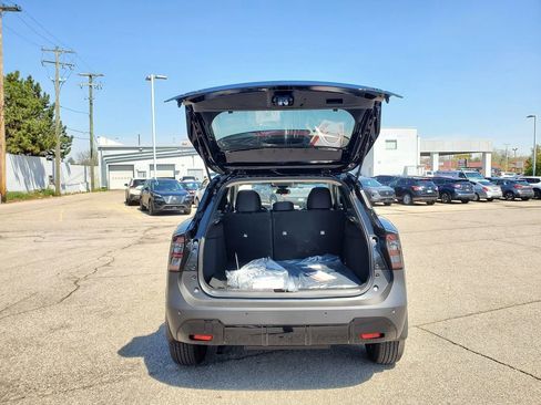 New 2026 Nissan Kicks SV AWD/4WD image 9
