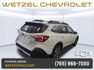 Used 2022 Subaru Outback Limited AWD/4WD video 3