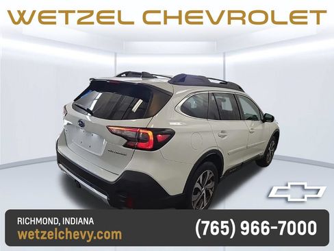Used 2022 Subaru Outback Limited AWD/4WD image 3