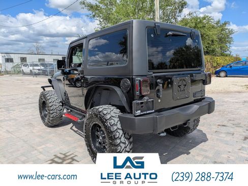 Used 2015 Jeep Wrangler Sport w/ Quick Order Package 24S AWD/4WD image 5