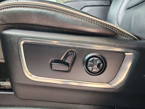 Used 2020 RAM 1500 Limited AWD/4WD image 16