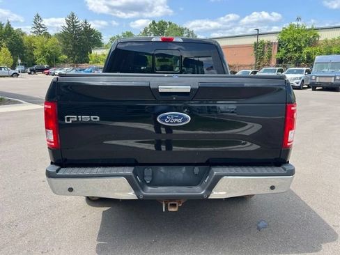 Used 2017 Ford F150 XLT w/ Equipment Group 302A Luxury AWD/4WD image 6