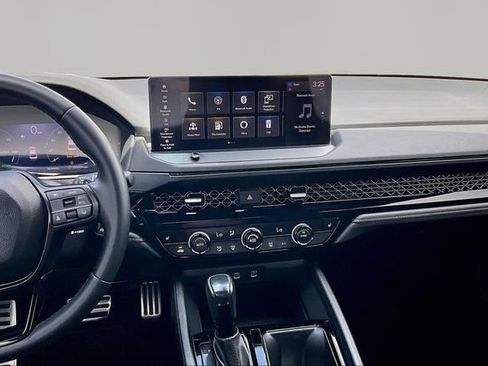 Used 2023 Honda Accord Sport image 6