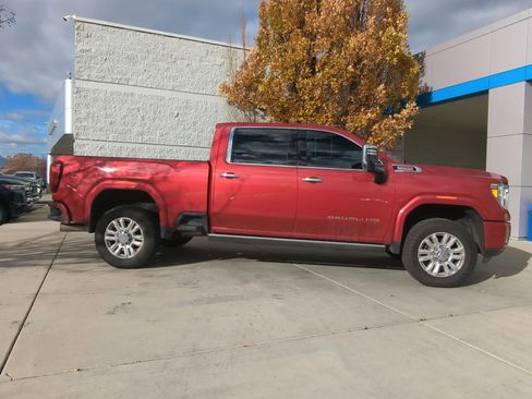 Used 2023 GMC Sierra 3500 Denali image 7