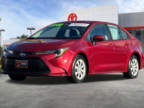 Used 2024 Toyota Corolla LE image 9