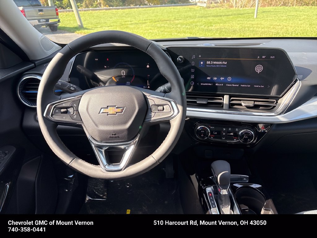 New 2026 Chevrolet Trax LT w/ LT Convenience Package FWD image 16