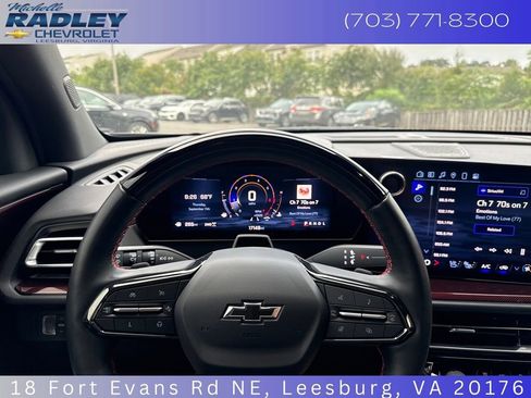 Certified 2024 Chevrolet Traverse RS w/ LPO, Floor Liner Package image 16