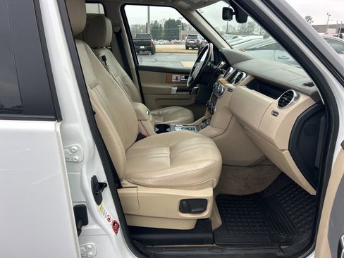 Used 2016 Land Rover LR4 HSE image 22