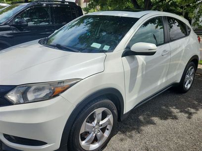 Used 2017 Honda HR-V EX