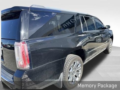 Used 2017 GMC Yukon XL Denali w/ Open Road Package AWD/4WD image 7