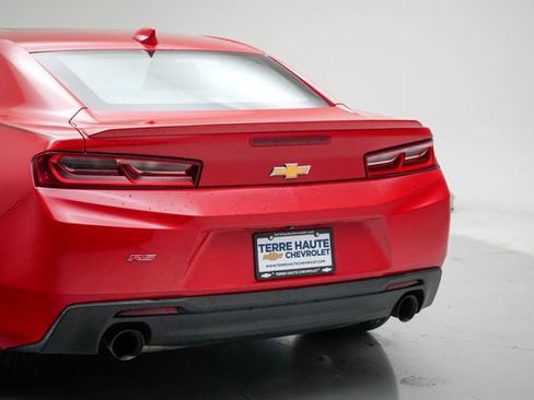 Used 2018 Chevrolet Camaro LT w/ RS Package RWD image 4