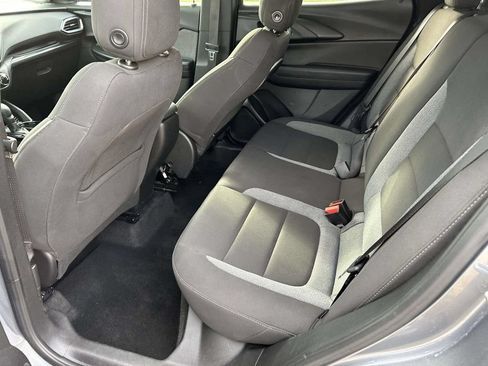 Used 2022 Chevrolet TrailBlazer LT FWD image 18