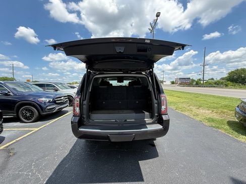 Used 2016 GMC Yukon Denali w/ Open Road Package AWD/4WD image 5