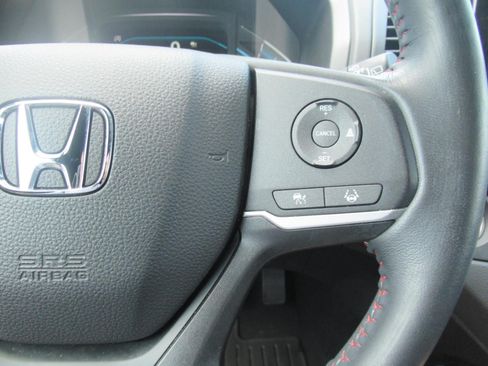 Used 2024 Honda Odyssey Sport image 25