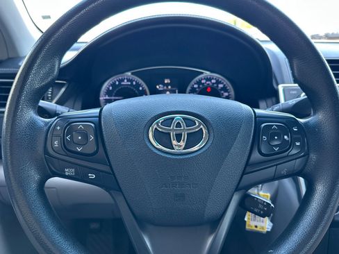 Certified 2017 Toyota Camry LE FWD image 21
