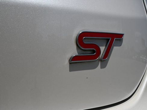 Used 2019 Ford Edge ST w/ Equipment Group 401A AWD/4WD image 20