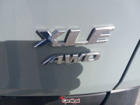 Used 2021 Toyota RAV4 XLE image 8