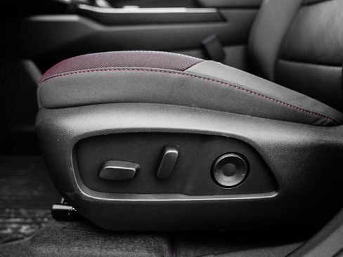 New 2026 Chevrolet Equinox RS w/ Convenience Package III image 20