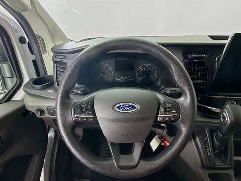 Used 2023 Ford Transit 350 XLT image 7