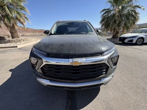 Used 2025 Chevrolet TrailBlazer LT AWD/4WD image 8
