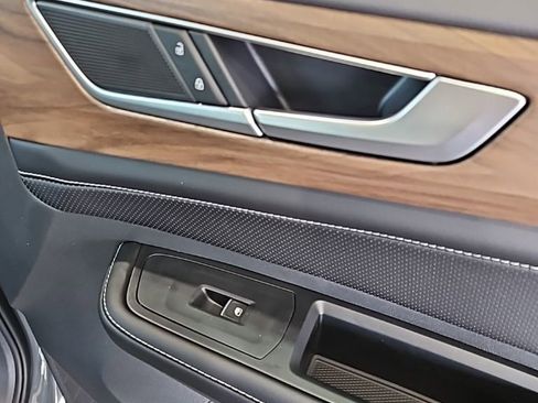 New 2026 Volkswagen Atlas SE AWD/4WD image 12