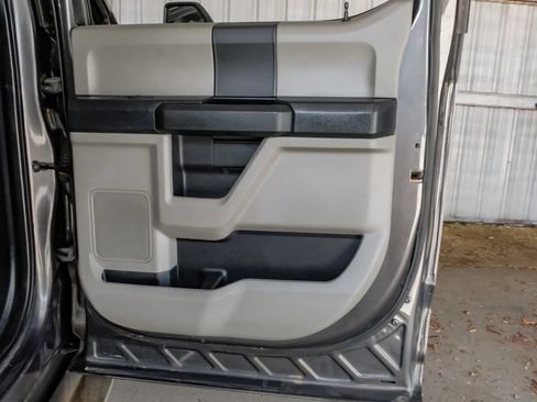 Used 2020 Ford F250 XL w/ STX Appearance Package AWD/4WD image 47