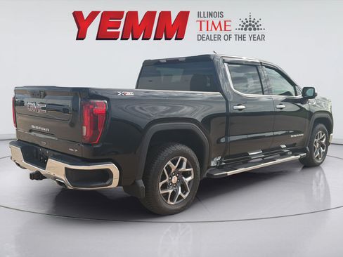 Used 2022 GMC Sierra 1500 SLT w/ SLT Convenience Package AWD/4WD image 8